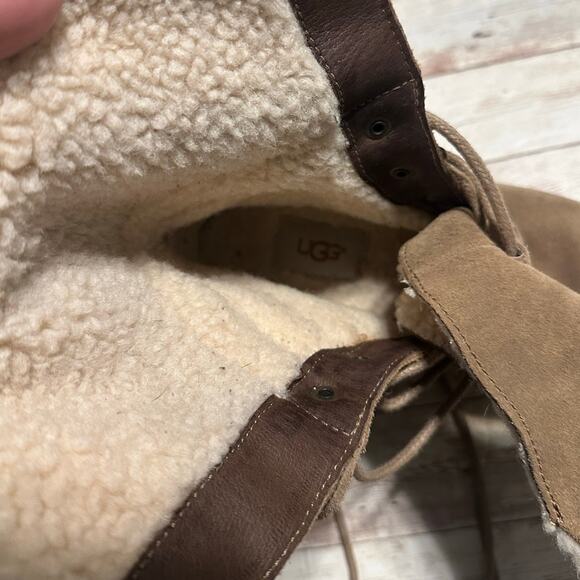 UGG Gradin Suede Lace-Up Boots Women's Size 7 Chestnut Shearling Round Toe - Picture 9 of 9